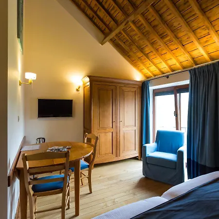 Ferme Chateau De 4* Laneffe