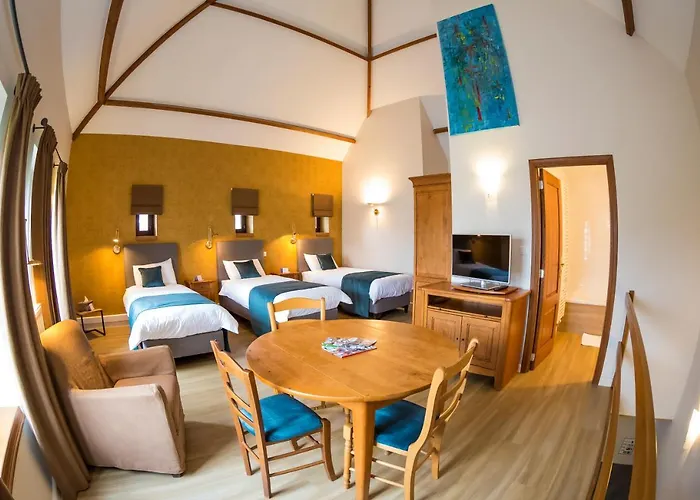 B&B Ferme Chateau De Laneffe Bed & Breakfast Laneffe